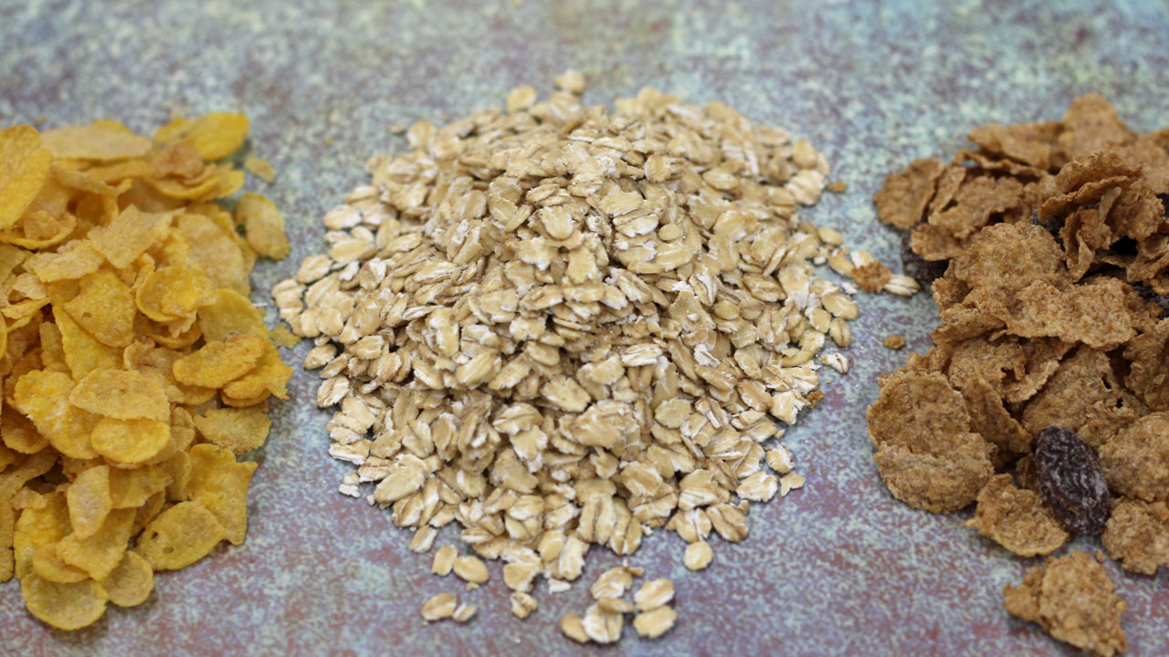 small pies of dried cereals